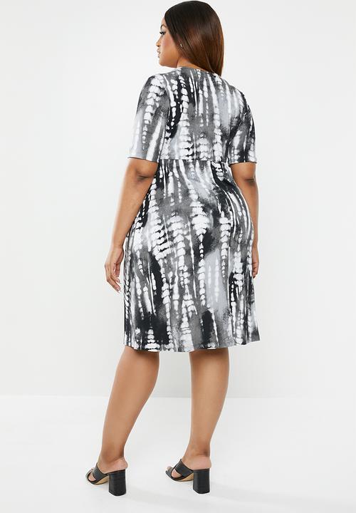 edit Plus - Classic empire line dress - black & white