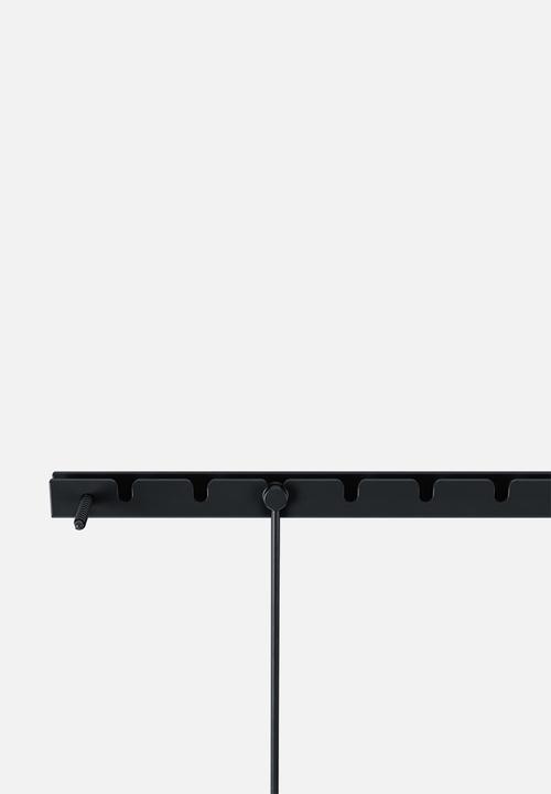 Umbra - Exhibit photo display - black