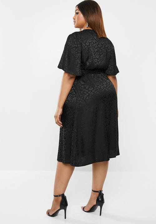 edit Plus - Bell sleeve wrap dress - black
