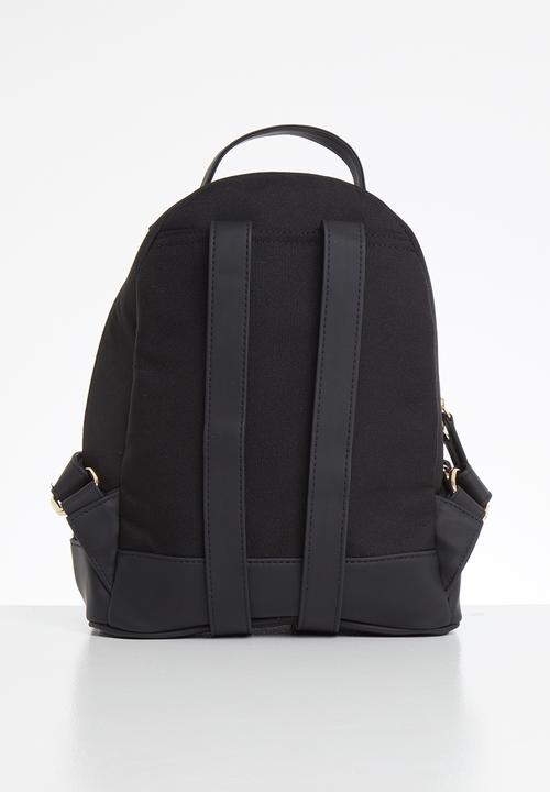 Kapten & Son - Alesund - all black