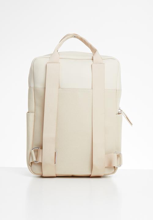 Kapten & Son - Bergen - sandstone