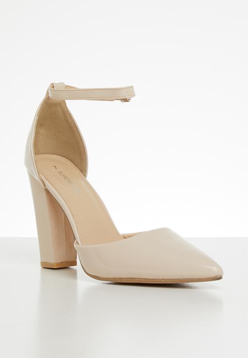 Superbalist - Rumi block court heel - neutral