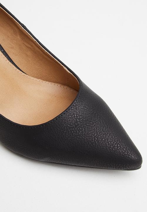 Madison® - Peyton court heel - black