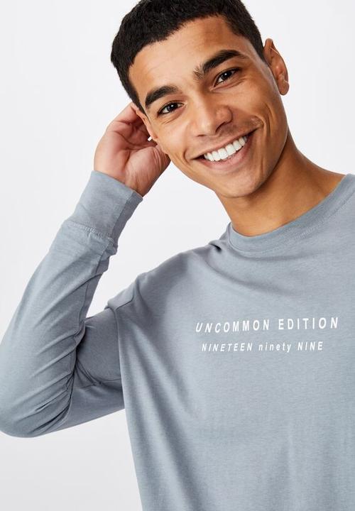 Cotton On - Uncommon edition Tbar long sleeve tee - grey 