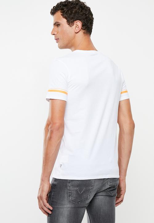 GUESS - Guess horizontal tee - white