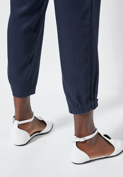 Superbalist - Tapered cargo trousers - navy 