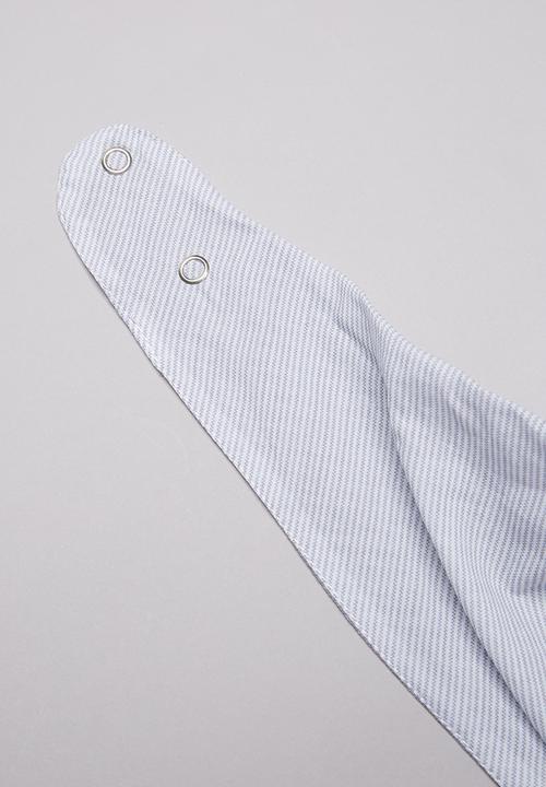 Sticky Fudge - Fine stripe kite bib - white & blue