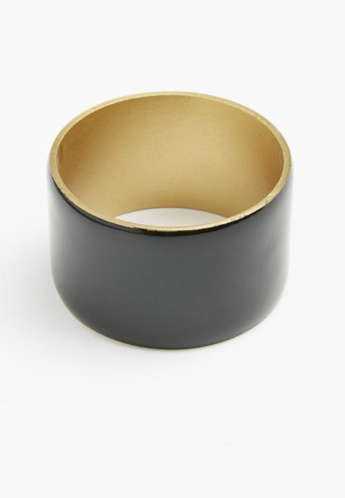 Sixth Floor - Ella napkin ring set of 4 - black