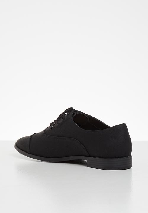 Call It Spring - Carlei derby - black