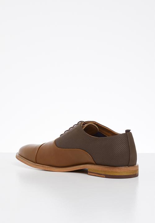 Call It Spring - Liro - brown