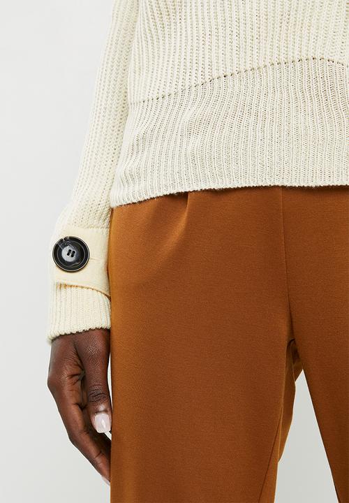 Jacqueline de Yong - Tonic long sleeve boatneck pullover knit - cream 