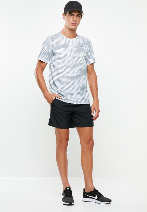 Nike - Nike challenger 7-inch shorts - black