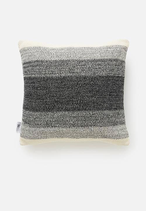 Sixth Floor - Yule knit cushion cover - black & cream