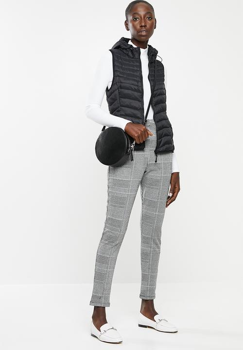 ONLY - Demi puffer gilet - black