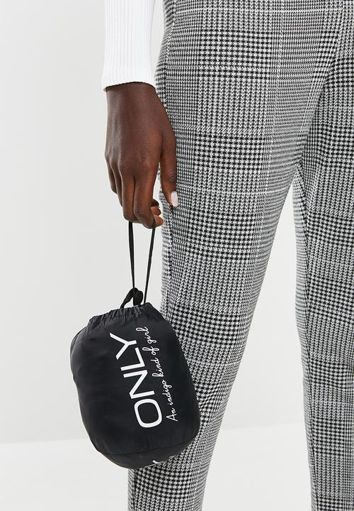 ONLY - Demi puffer gilet - black