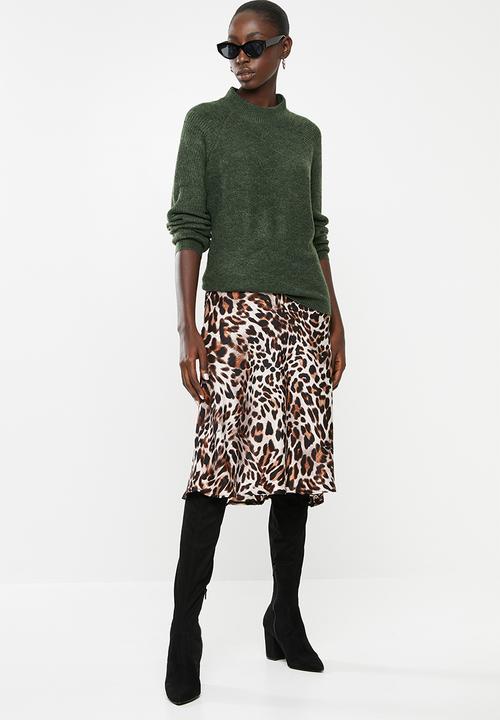 Jacqueline de Yong - Cora long sleeve Hi-neck pullover knit - green