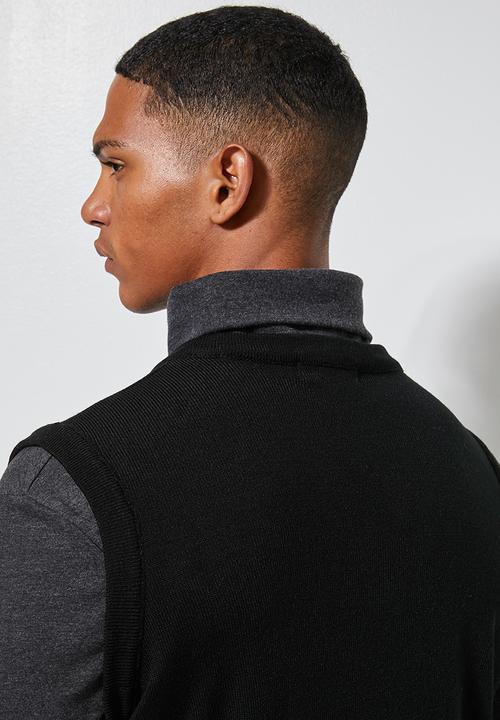 Superbalist - Sleeveless slim fit v-neck knit - black