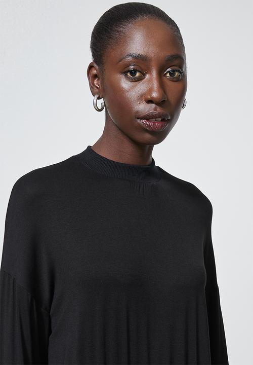 Superbalist - Asymmetric funnel neck dress - black