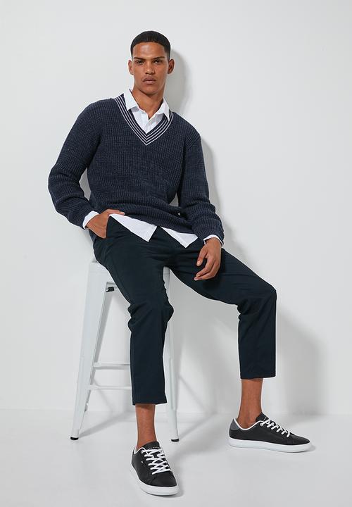 Superbalist - Chunky textured deep V-neck knit - navy
