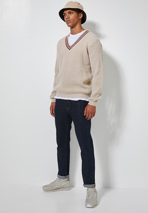 Superbalist - Chunky textured deep v-neck knit - beige