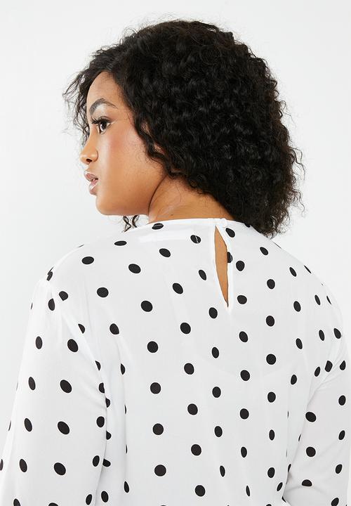 Missguided - Plus polka dot ruffle hem midi smock dress - white & black