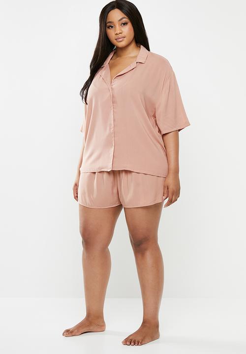 Superbalist - Plus sleep shirt & shorts set - pink