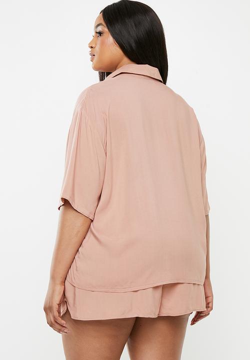 Superbalist - Plus sleep shirt & shorts set - pink