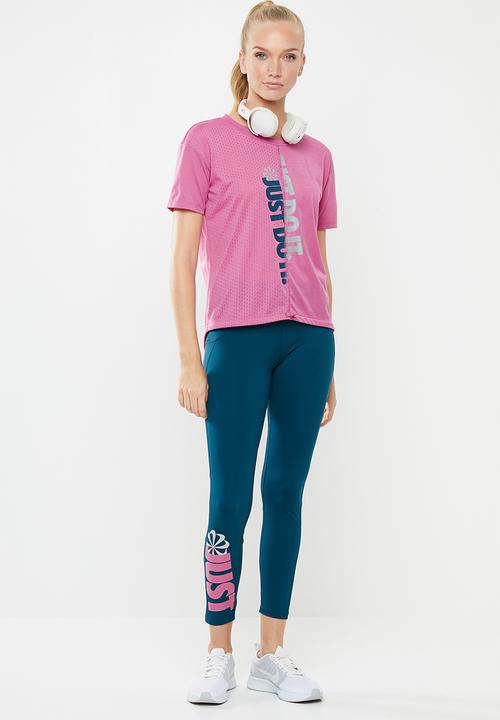 Nike - Nike short sleeve top - pink