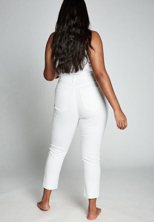 Cotton On - Curve taylor mom jeans - vintage white