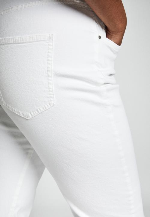 Cotton On - Curve straight stretch high rise jean - white