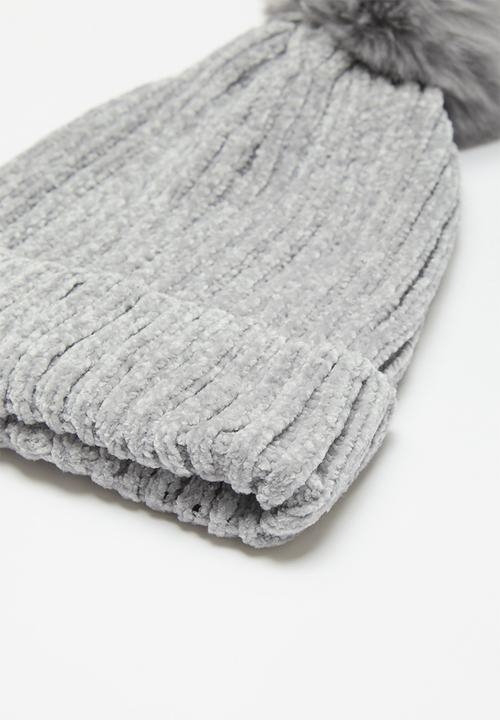 Superbalist - Faux fur pom pom beanie - grey