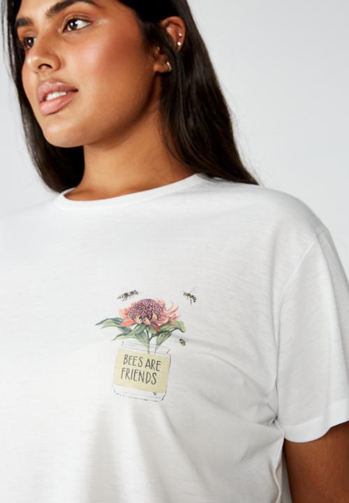 Cotton On - Curve graphic tee bees are friends - white