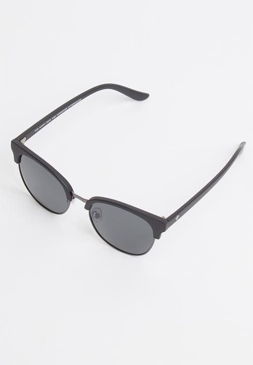 CHPO - Vista - black