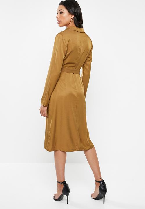 Missguided - Plunge belted slit front midi dress - brown