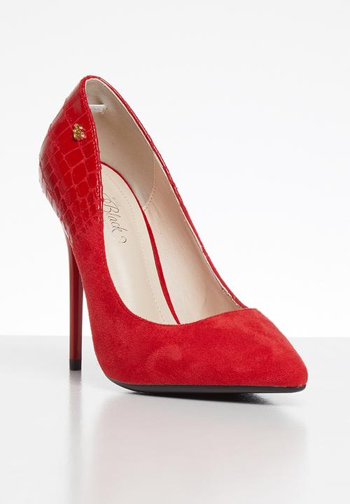 Miss Black - Ida court - red