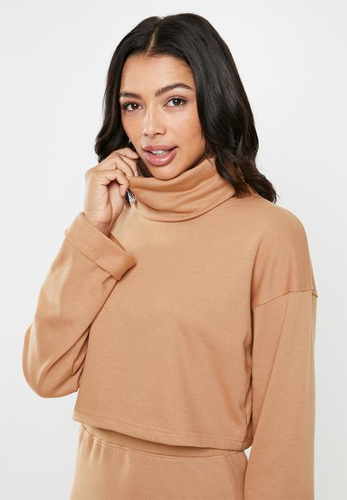 Missguided - Co ord cowl neck crop top and maxi skirt - brown 