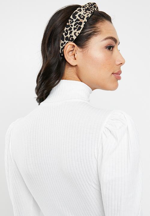 Missguided - Rib high neck puff sleeve top - cream