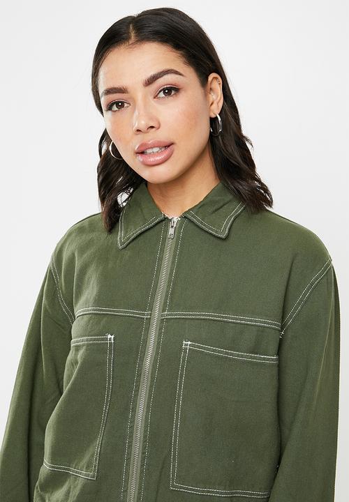 Missguided - Zip through constrast stitch denim jacket - green