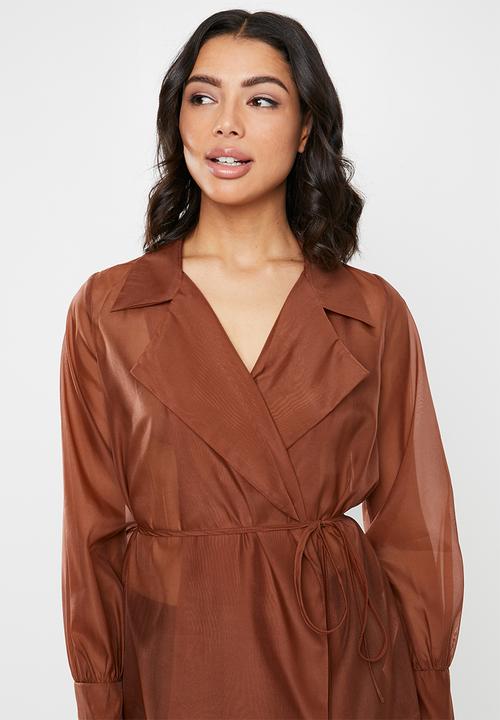 Missguided - Organza belted wrap blouse - brown