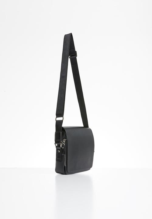 Superbalist - Trey crossbody bag - black