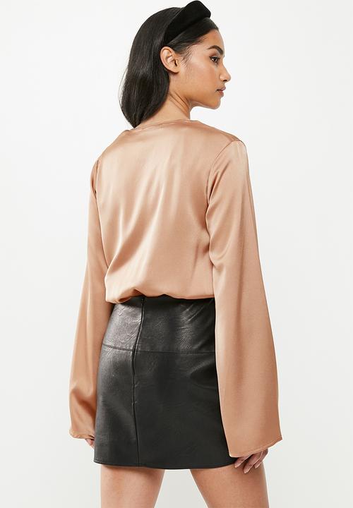 Missguided - Petite drape plunge bodysuit - champagne