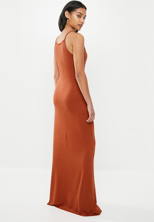 Missguided - Petite basic high neck maxi dress - rust