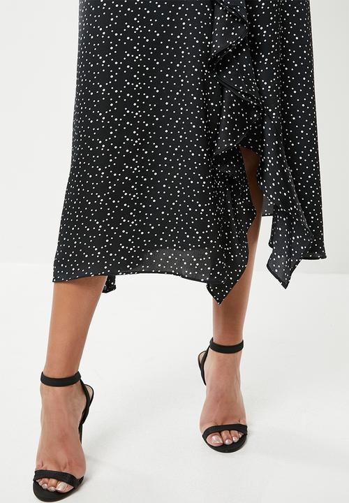 Missguided - Petite polka dot midi skirt - black