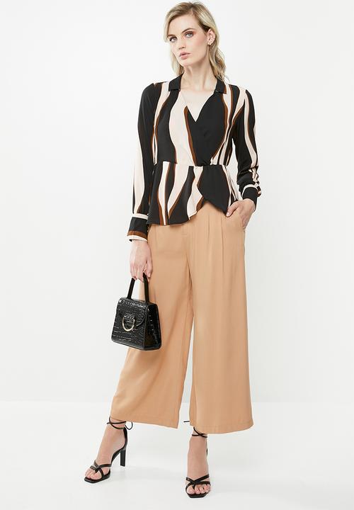 Vero Moda - Fidela wrap top - multi