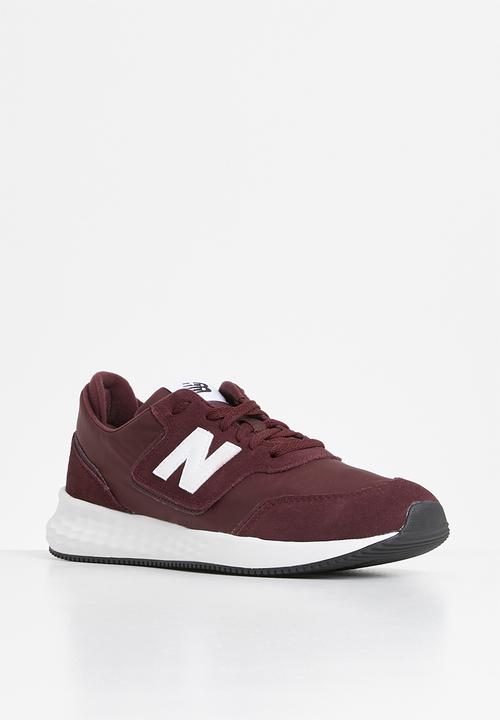 New Balance  - X-70 Racer - burgundy