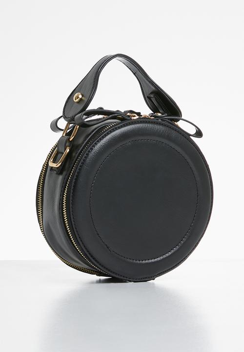 Superbalist - Brigitte round crossbody - black