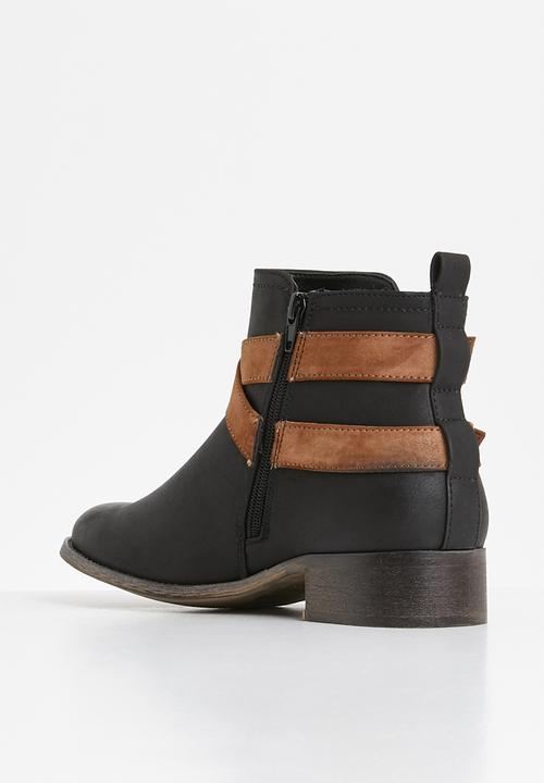 Miss Black - Abir 2 boot - black