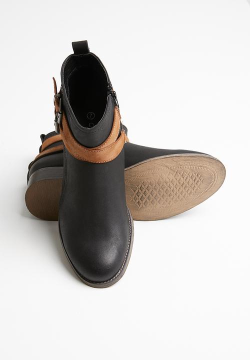 Miss Black - Abir 2 boot - black