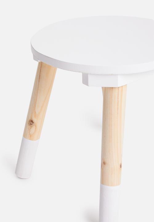 H&S - Playful stool - white