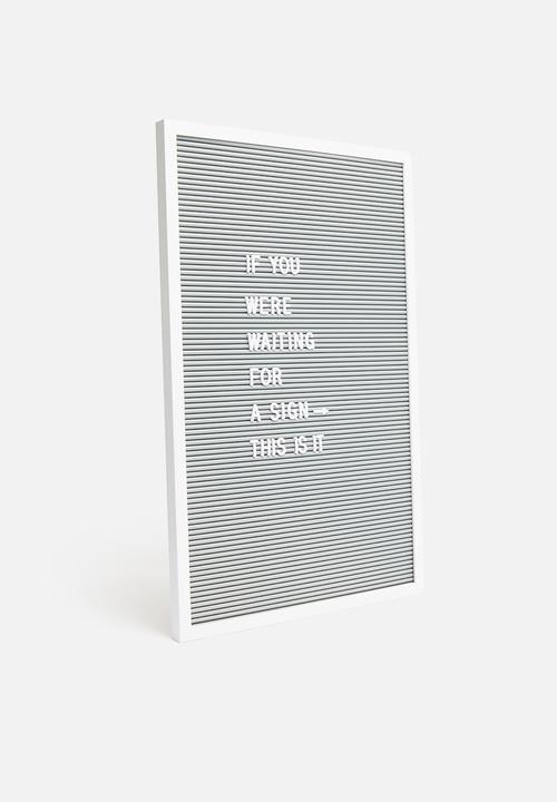 H&S - Letterboard - grey